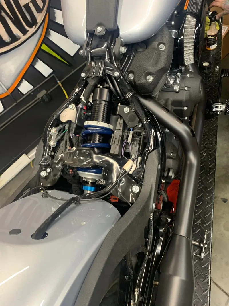2018-2022 Jri Harley Softail Dual Adjustable Shock 13.5" Eye To Eye (Mj-3963) 2