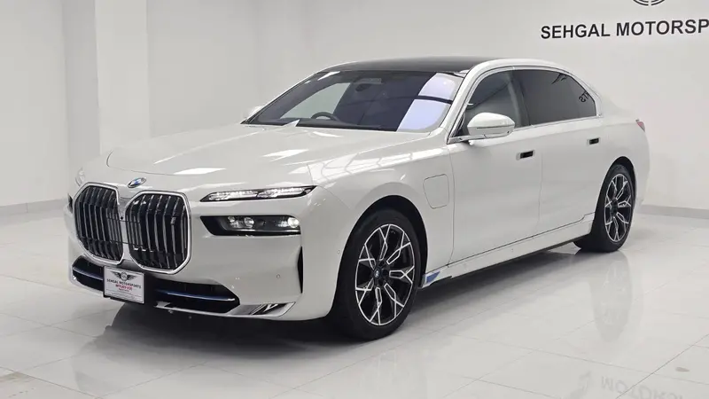 Bmw 7 Series I7 Xdrive60 2023 2