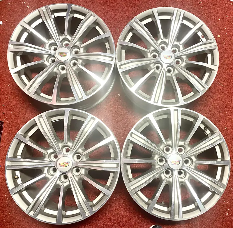 Cadillac Factory Gm Xt5 Machined Face Set Of 4 4798 22996318 Xt6 Srx Take Offs 1