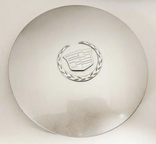 Cadillac Limo Silver Center Cap 2003 Thru 2007 Factory Gm Single Cap 1