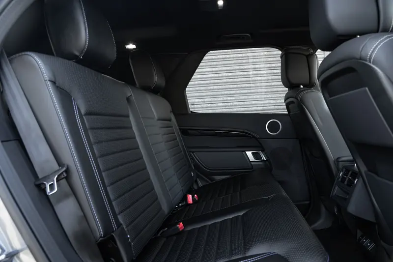 D5 Discovery Commercial Seat Conversion 2