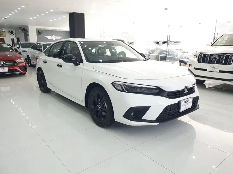 Honda Civic 1.5 Rs White With Burgundy Model 2026 1