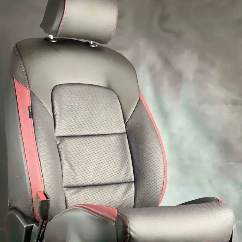 Kia Sorento Breathable Black Red Seat Covers 7 Seaters 2025 - 2026 2