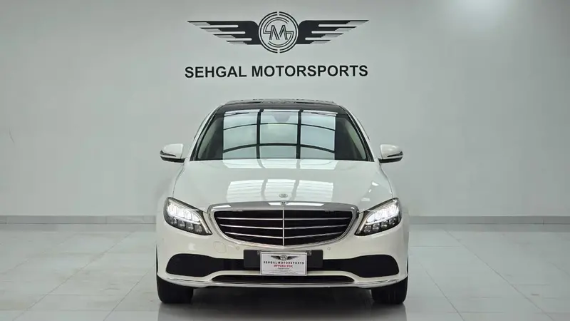 Mercedes Benz C Class C180 Exclusive Package  2020 1