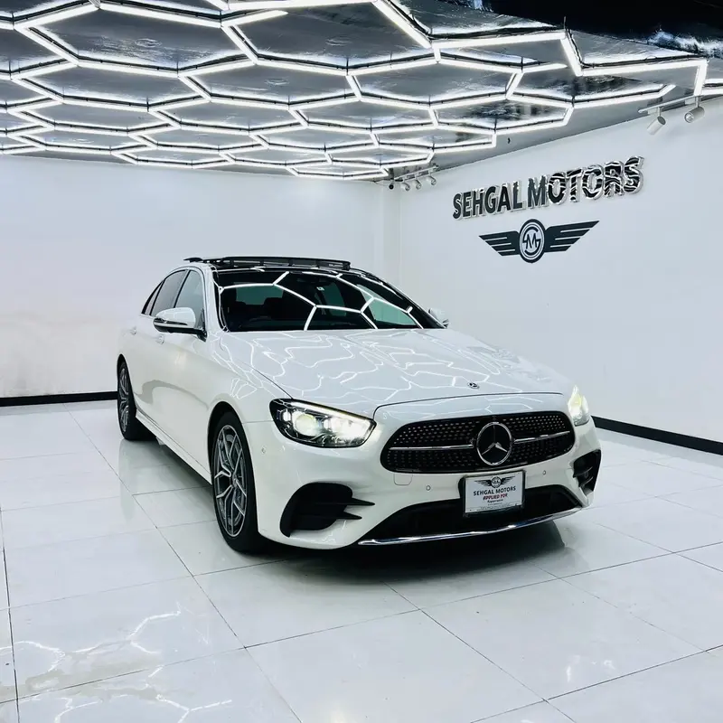 Mercedes Benz E Class E-200 2020 1