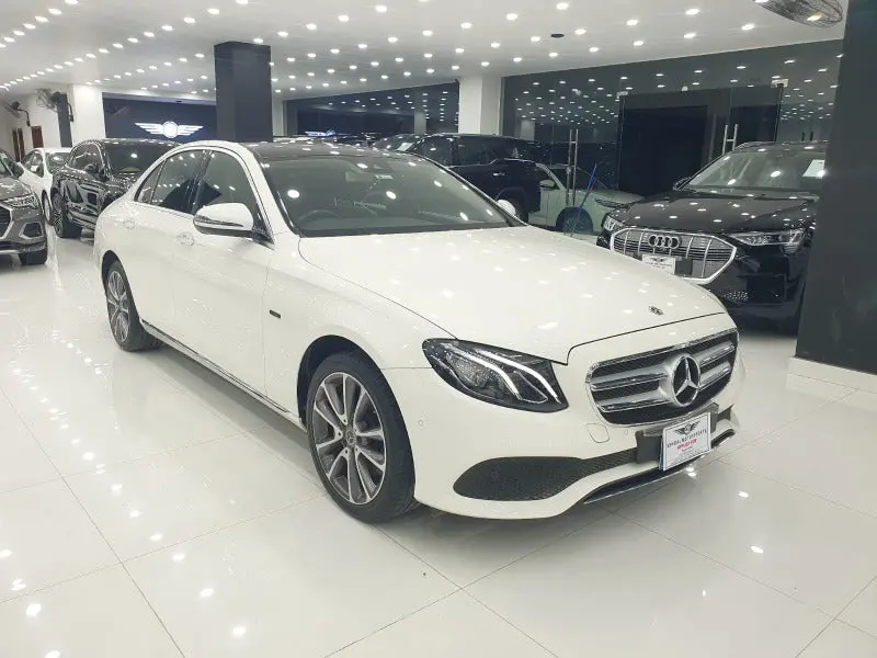 Mercedes Benz E Class E350e 2018 1