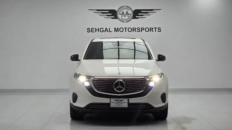 Mercedes Benz E Class Eqc 400 4 Matic 2020 1