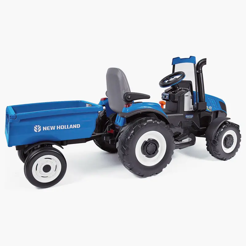 New Holland T8 Tractor & Trailer By Peg Perego 2