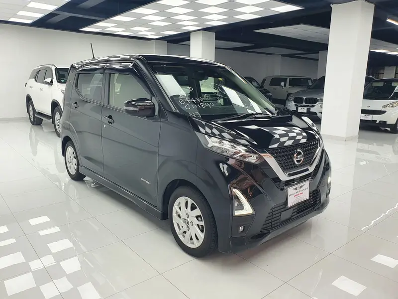 Nissan Dayz Highway Star S Hybrid 2021 1