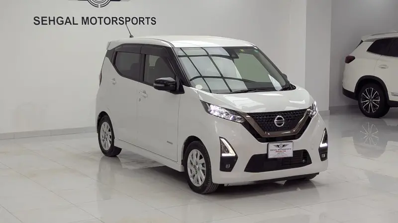 Nissan Dayz Highway Star S Hybrid 2022 1