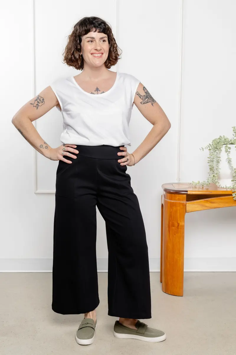 Pantalon Effet Denim Évasé 7/8 - Noir 1