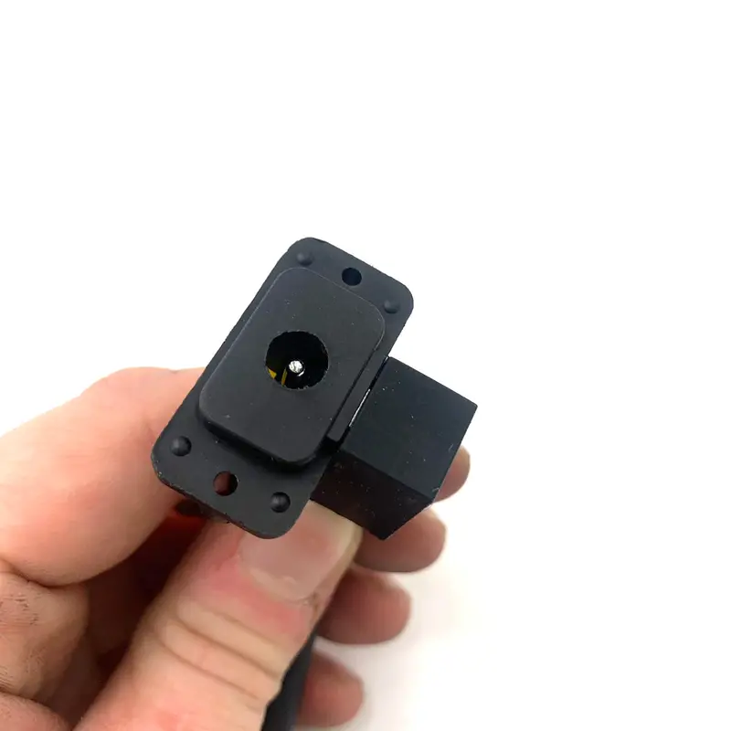 - Replacement Charging Port For Kids Ride On's - Land Rover Discovery Licensed - 121-1354 2