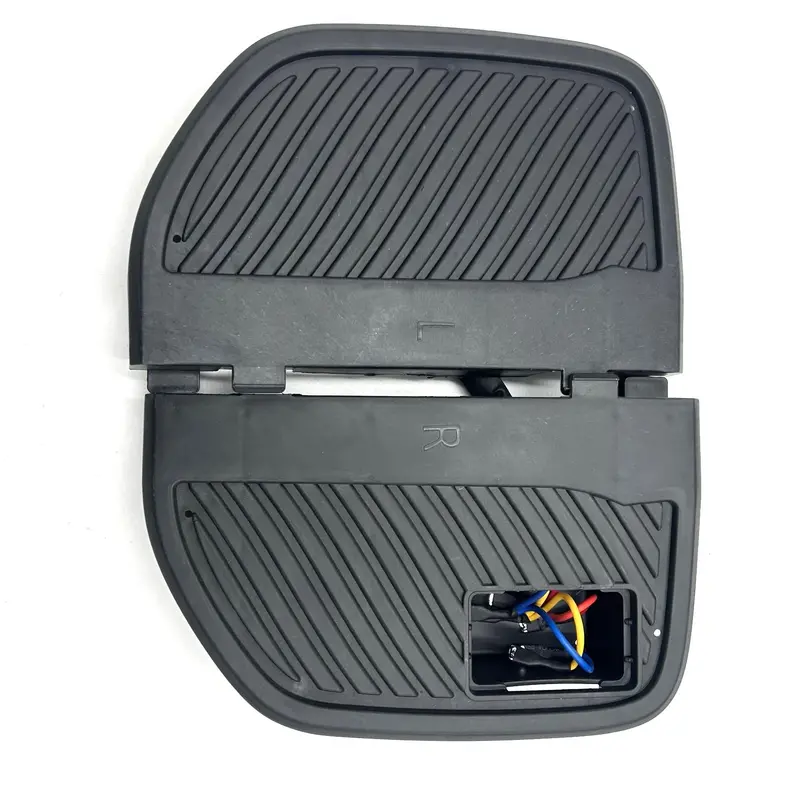 - Replacement Left + Right Foot Plate For Bmw Style Motorbike - 121-1733 1