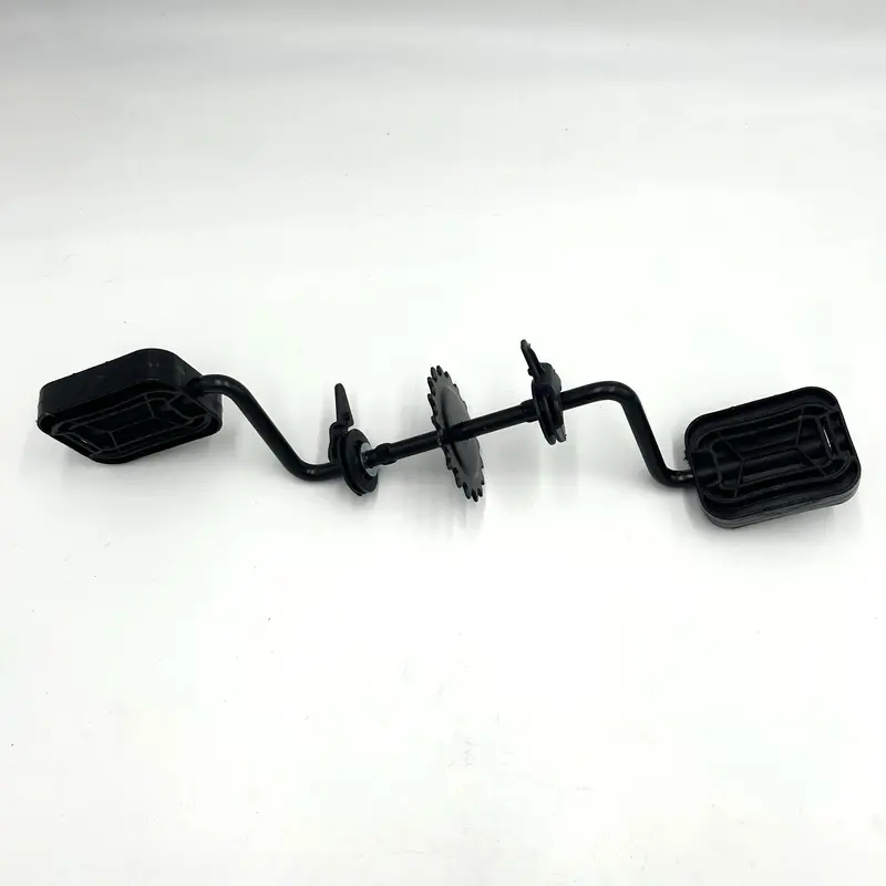 - Replacement Pedal Axle For Licensted Abarth Pedal Go Kart - 121-1742 1