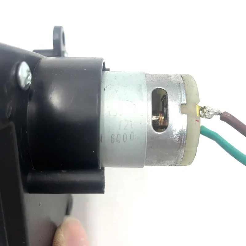 Replacement Steering Wheel Motor For Kids Ride On's - Replacement Steering Wheel Motor For Land Rover Defender Ng  - 132-1452 1