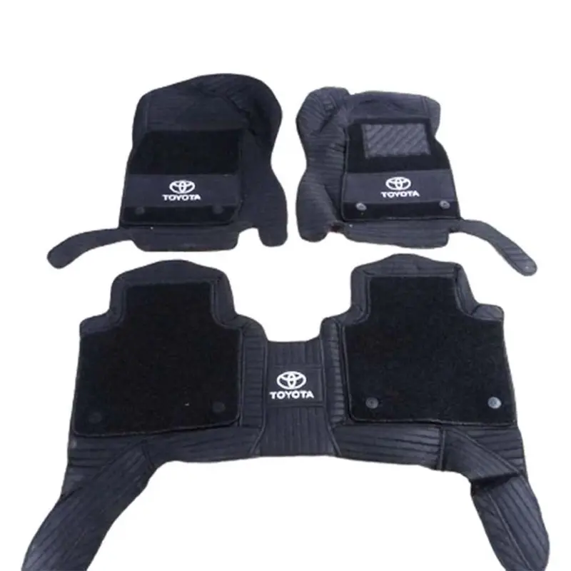 Revo 10D Floor Mats Black Model 2017-2024 1
