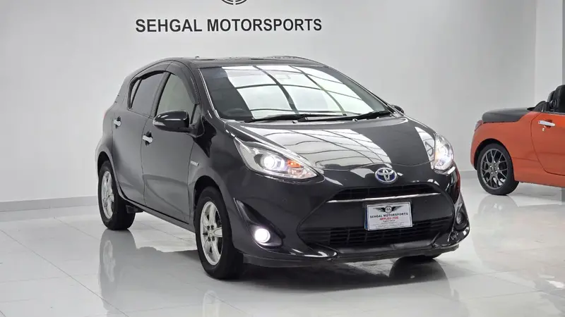 Toyota Aqua S Package 2019 1