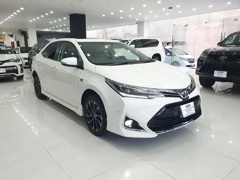 Toyota Corolla Altis Grande X Cvt-I 1.8 1