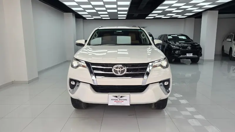 Toyota Fortuner Sigma 4 2.8D 2021 1
