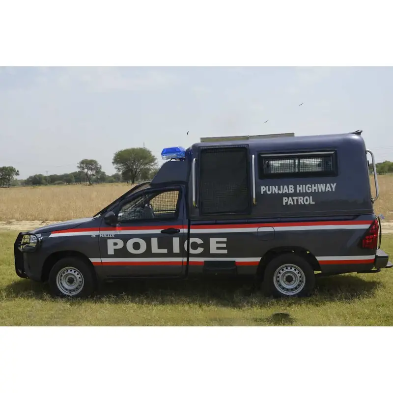 Toyota Hilux High Roof Canopy - Force Security - Single Cabin 2