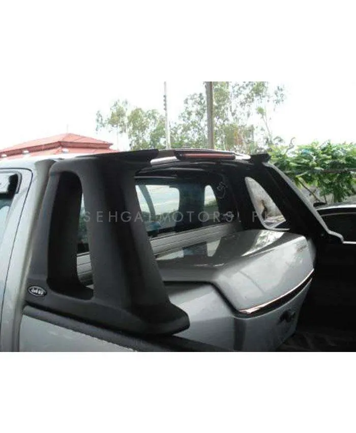 Toyota Hilux Revo/Rocco Roll Bar With Reflector 1