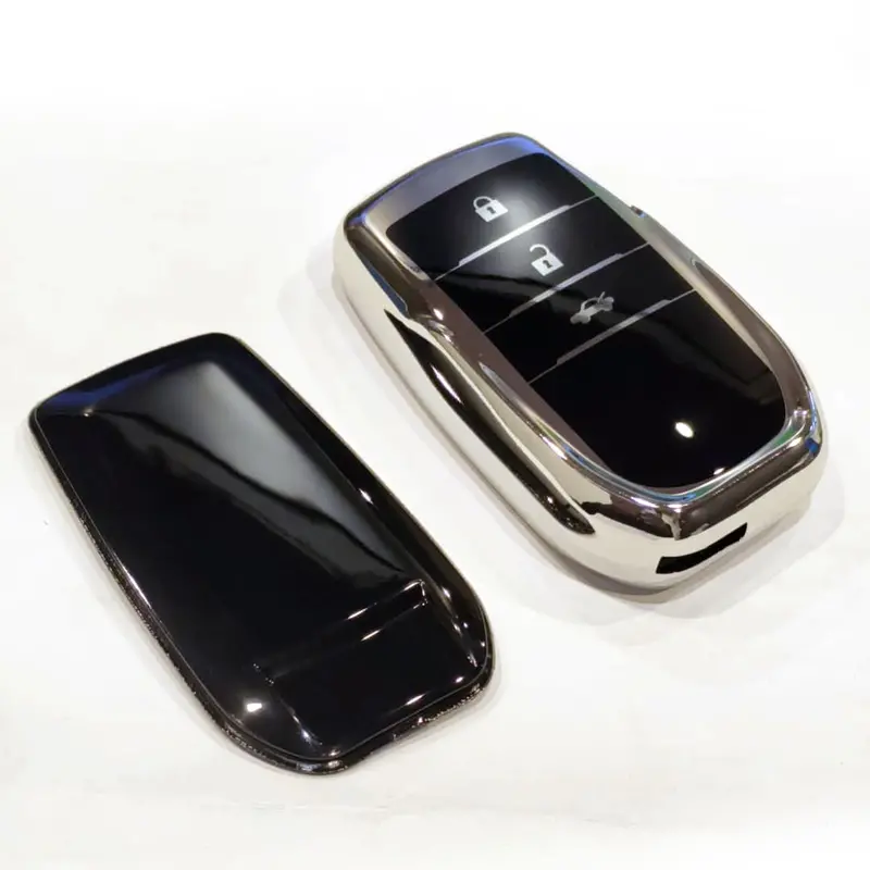 Toyota Hilux Revo/Rocco Tpu Plastic Protection Key Cover Chrome - With Black 3 Buttons 2
