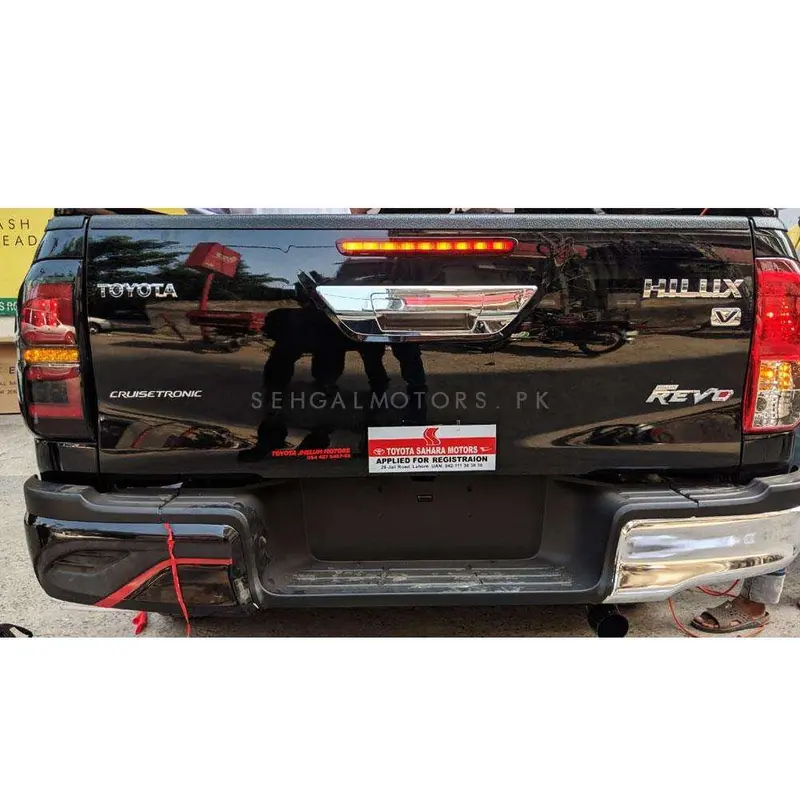 Toyota Hilux Revo/Rocco Trd Style Bodykit 2 Pcs 2