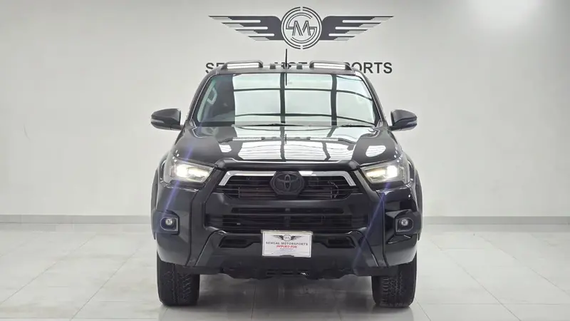 Toyota Hilux Revo Roco 2.8D 2022 1