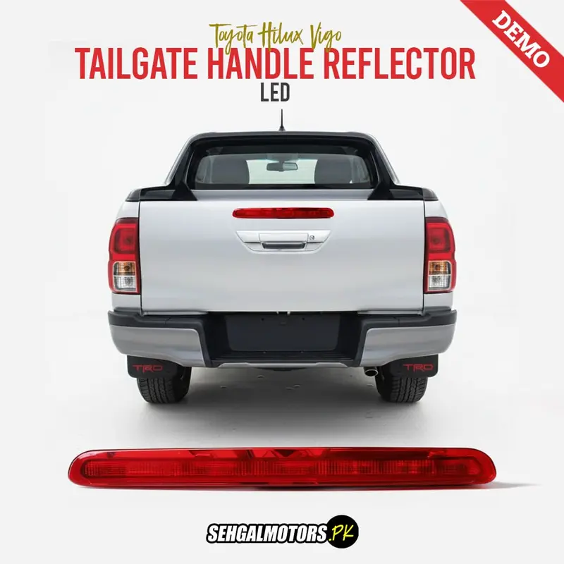 Toyota Hilux Vigo Tailgate Handle Reflector Led 1