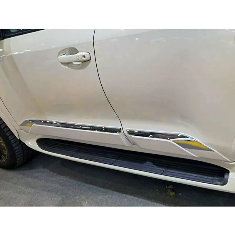 Toyota Land Cruiser Fj300/Lc300 Door Moulding For Lc200 2016-2023 - Chrome 1