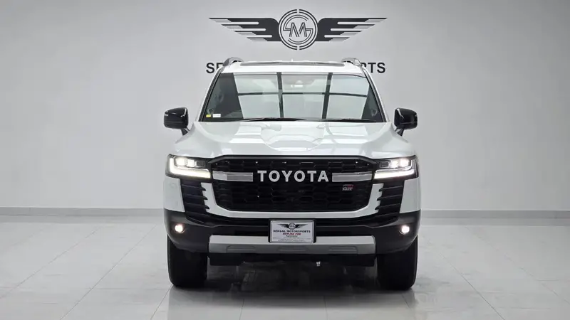 Toyota Land Cruiser Gr-Sports 2022 2