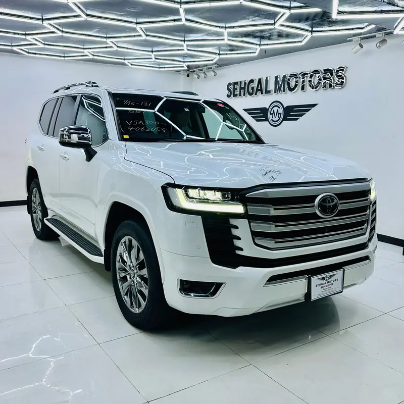 Toyota Land Cruiser Lc 300 Zx 2022 1