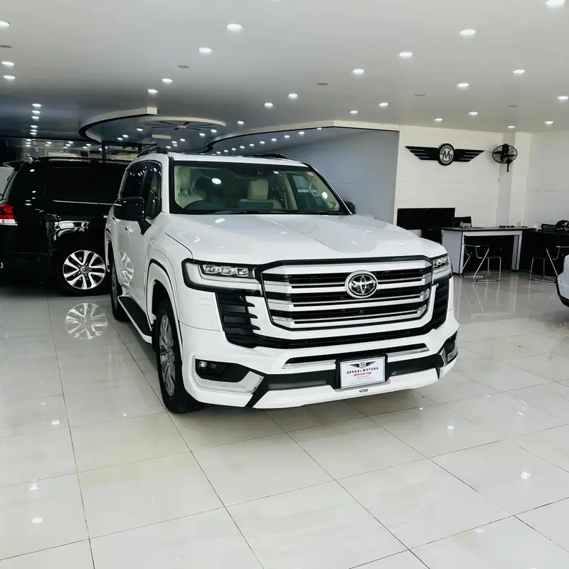 Toyota Land Cruiser Lc 300 Zx 2023 1
