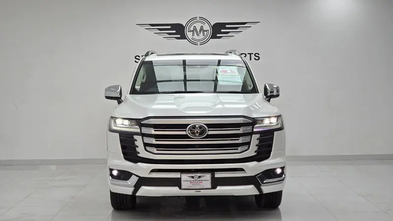Toyota Land Cruiser Lc300 Zx 2023 1