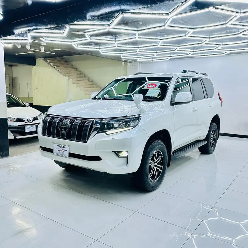 Toyota Land Cruiser Prado Tx 2.7 Petrol 2020 2