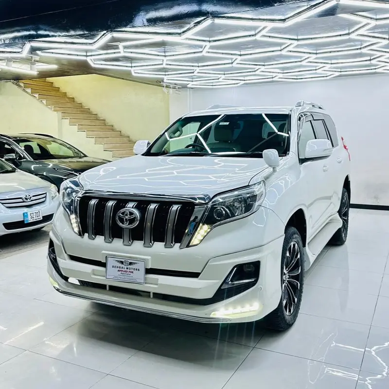 Toyota Land Cruiser Prado Tz 4.0 2011 2