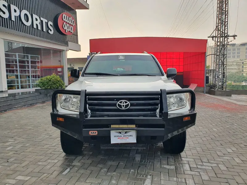Toyota Land Cruiser Vx 2009 1