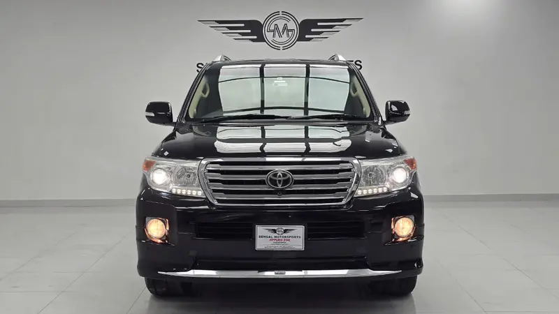 Toyota Land Cruiser Zx 2014 1