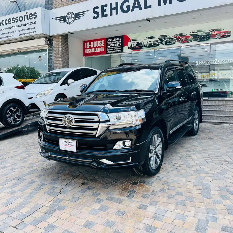 Toyota Land Cruiser Zx 4.6 Petrol 2020 1
