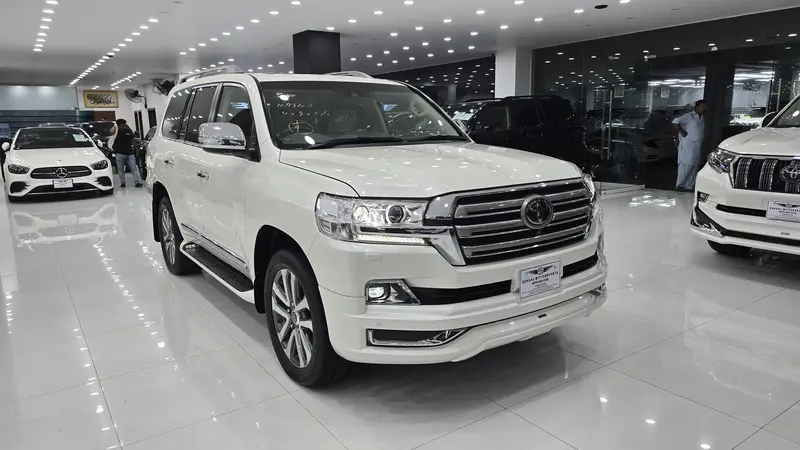 Toyota Land Cruiser Zx Full House 2019 1