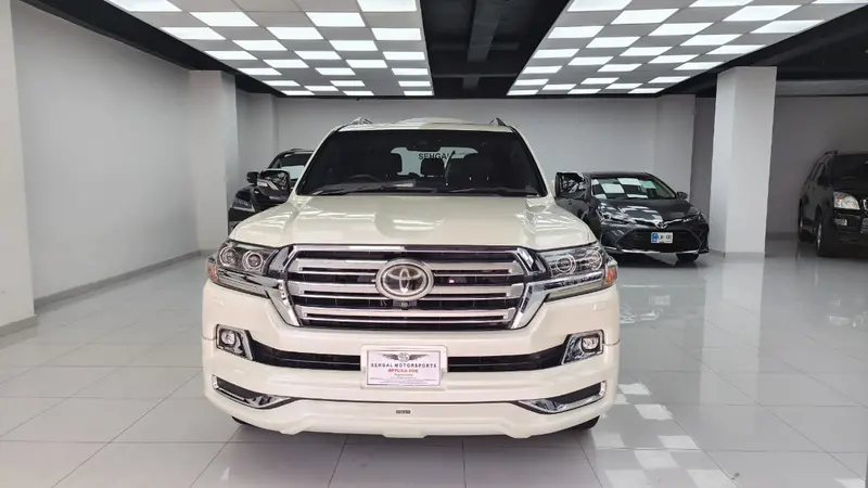 Toyota Land Cruiser Zx  G-Frontier  2017 1