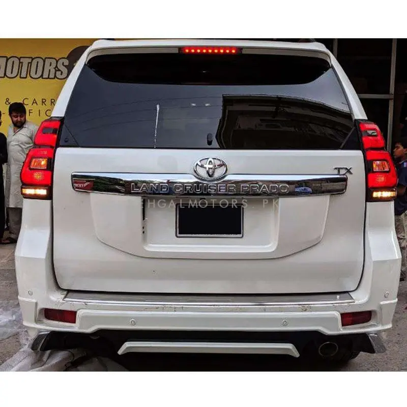 Toyota Prado Back Body Kit Modellista White 1 Pc 2018 - 2022 - Fj150 Rear Bodykit 1