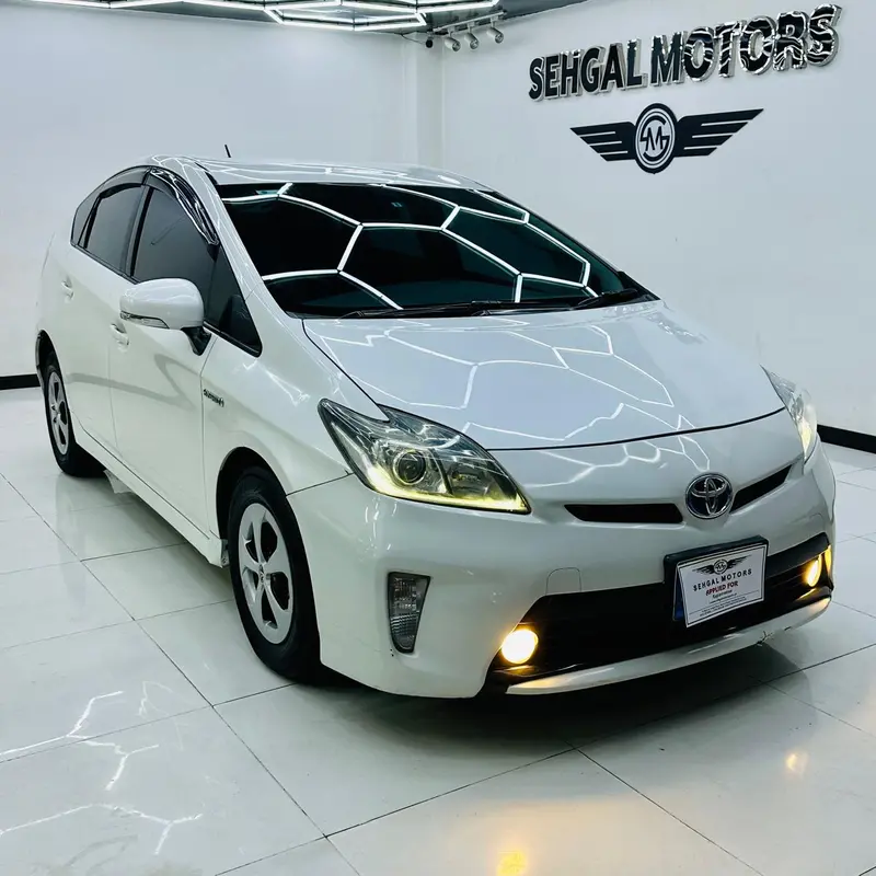 Toyota Prius S Led  2013 1