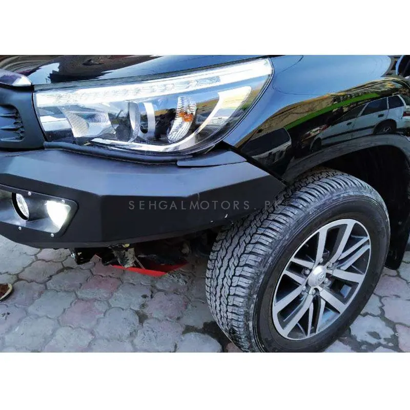 Toyota Revo / Rocco 2016 Hamer Half Bull Bar Double Fog Lamp 2