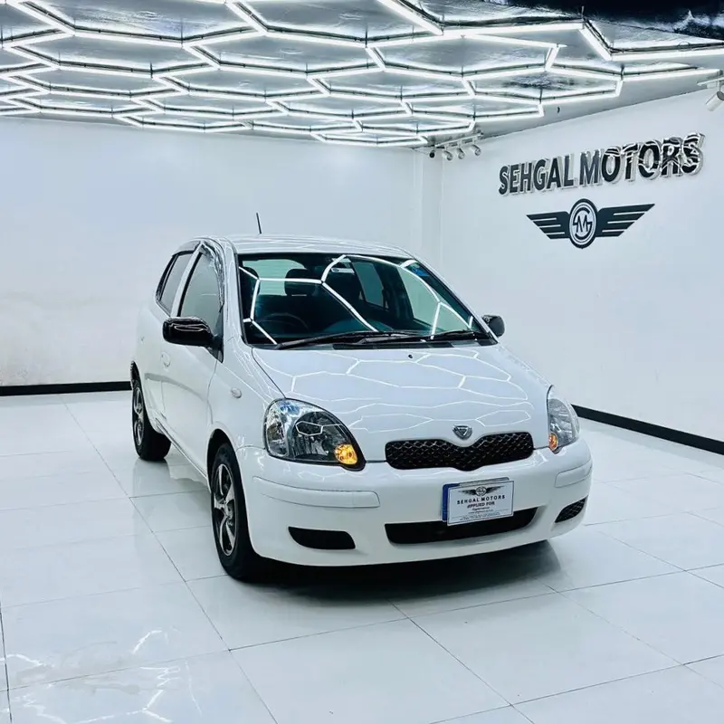 Toyota Vitz F Package A/T 1.0 2004 1