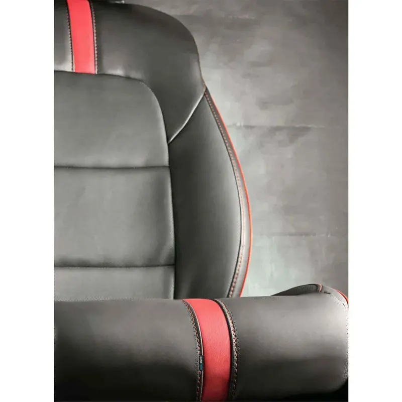 Toyota Yaris Cross Type R Black Red Seat Covers 2025 - 2026 2