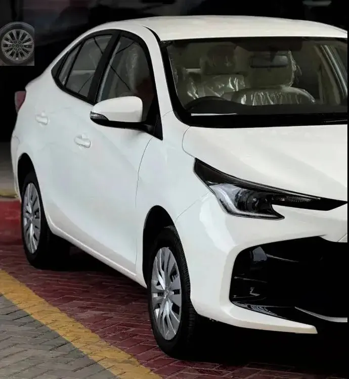 Toyota Yaris Gli Cvt 1.3 Automatic 2026 1