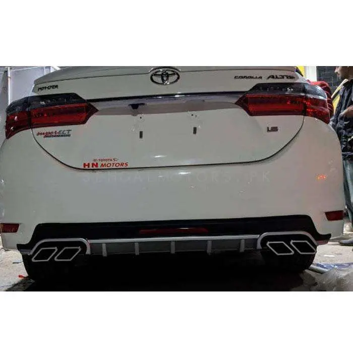 Universal Bugatti Style Dual Exhaust Diffuser Black Chrome 2