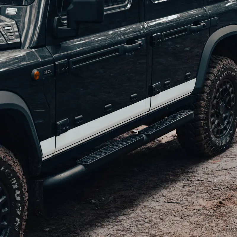 Urban 'Black Shadow' Single Tube Side Steps For Ineos Grenadier 2