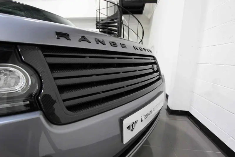Urban Carbon Fibre Autograph Grille For Range Rover Vogue 1